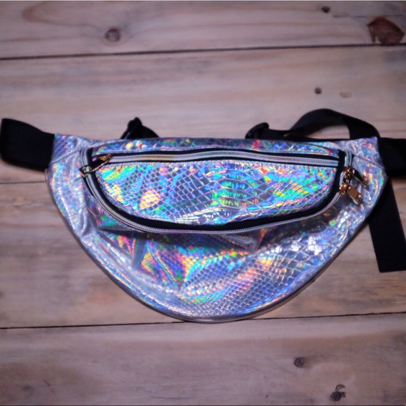 Handbags - ☀️4 for $40 Silver Iridescent Fanny Pack Waist Bag
